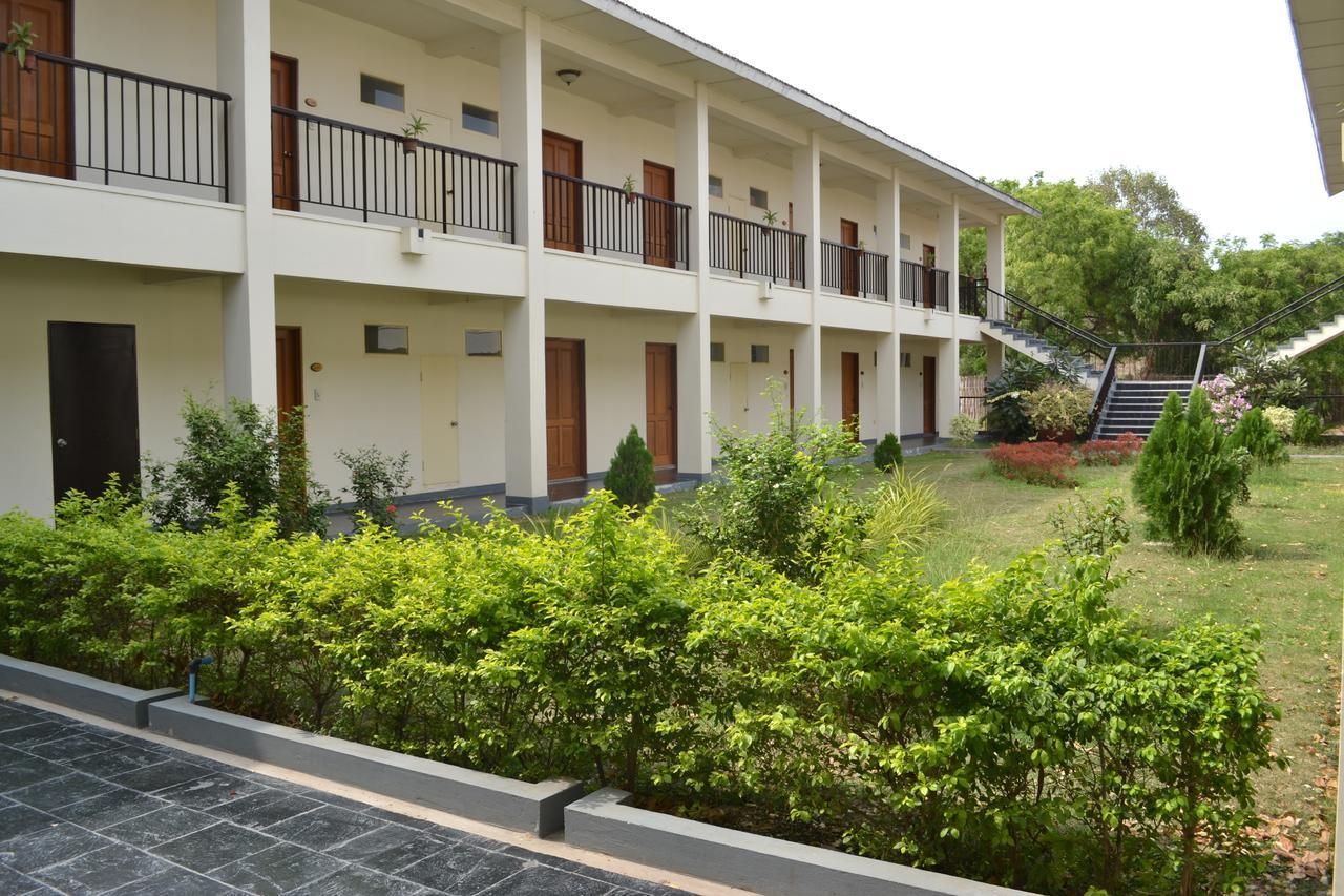 Sakura Inn Παγκάν Εξωτερικό φωτογραφία